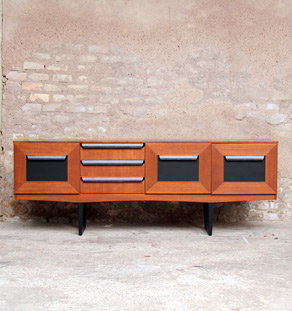 Enfilade scandinave en teck, 3 portes, 3 tiroirs