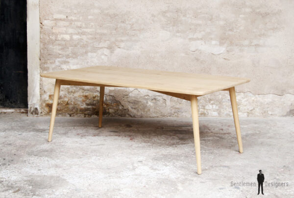 Table chene massif made in france grande scandinave pieds compas