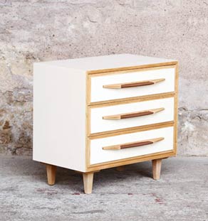 Commode vintage 3 tiroirs, chêne rouge et beige
