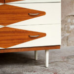 Commode vintage en teck, rénovée, graphique, motifs