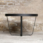 Table ronde vintage rénovée, Formica noir mat