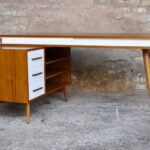 Bureau teck scandinave sur mesure bois