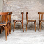 Lot de 8 chaises bistrot baumann en bois, assise bleu pétrole, relookée