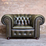 Chersterfield cuir vert capitonne fauteuil confortable vintage ancien