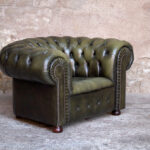 Chersterfield cuir vert capitonne fauteuil confortable vintage ancien