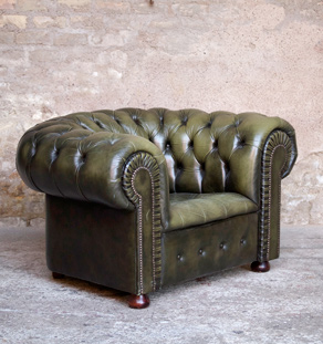 Chersterfield cuir vert capitonne fauteuil confortable vintage ancien