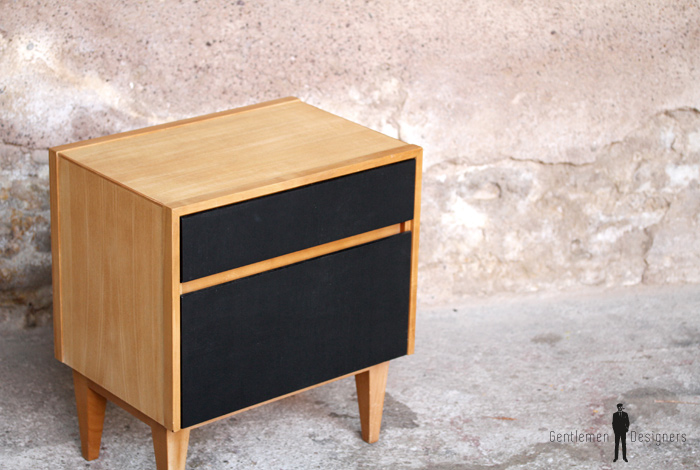 Chevet Vintage Bois Clair Tiroir Noir Gentlemen Designers
