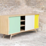 meuble vaisselier bois clair chene portes coulissantes sur mesure jaune vert blanc