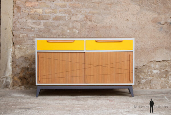 Meuble vintage en teck, buffet style scandinave, motifs jaune et gris