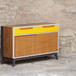 Meuble vintage en teck, buffet style scandinave, motifs jaune et gris