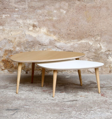 Duo de tables basses tripodes ou gigognes chêne et blanc