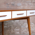 GRAND BUREAU MINISTRE - Bois - Teck, chene - sur-mesure, made in france, Meuble style vintage - tiroirs couleur