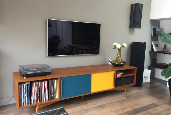 Meuble tv sur-mesure teck scandinave vinyle