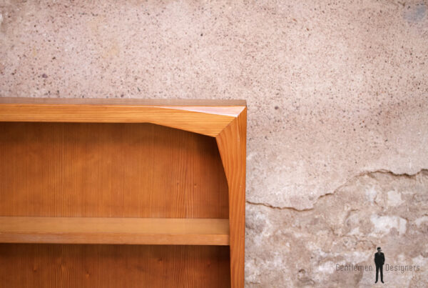 Etagere suspendue en bois Goetheanum, Rudolf Steiner