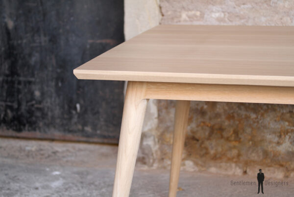 TABLE RALLONGES CHENE MASSIF - sur-mesure - bois - pieds compas clair paris repas