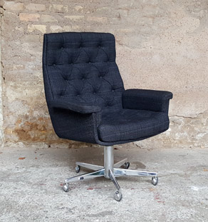 Fauteuil de bureau vintage en tissu, sur roulette, pivotant