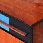 Enfilade vinatage en teck, motifs graphiques bleu