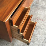 Enfilade buffet scandinave vintage en teck signé, Woodtly