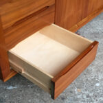 Enfilade buffet scandinave vintage en teck signé, Woodtly