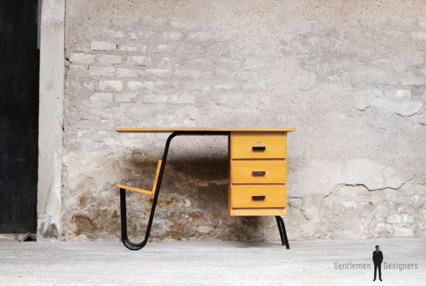 Bureau vintage en bois et métal, 3 tiroirs, Jacques Hitier
