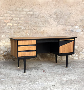 Bureau vintage noir et bois, graphique, pieds compas gentlemen designers