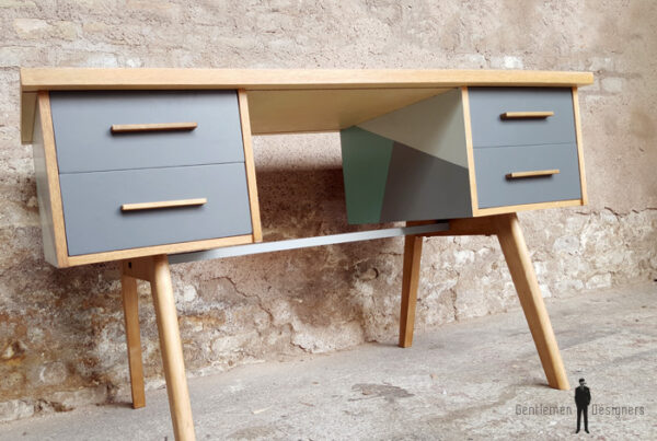 Bureau vintage graphique, gris et vert, pieds compas, bois gentlemen designers