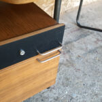 Rare bureau vintage teck, tubulaire, années 60,Georges Frydman gentlemen designers acier tiroirs