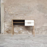 Bureau vintage 2 tiroirs, brun, chocolat, pieds compas gentlemen designers