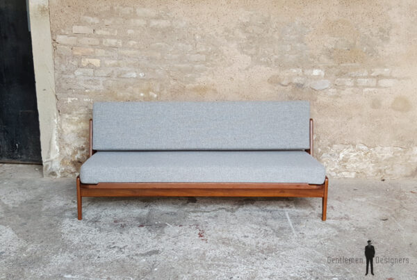 Canapé daybed vintage scandinave en teck. A.W.Iversen, Kvadrat gentlemen designers