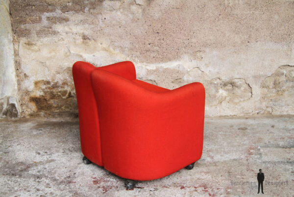 Fauteuil rouge PS 142, Eugenio Gerli, Tecno, Italy gentlemen designers vintage