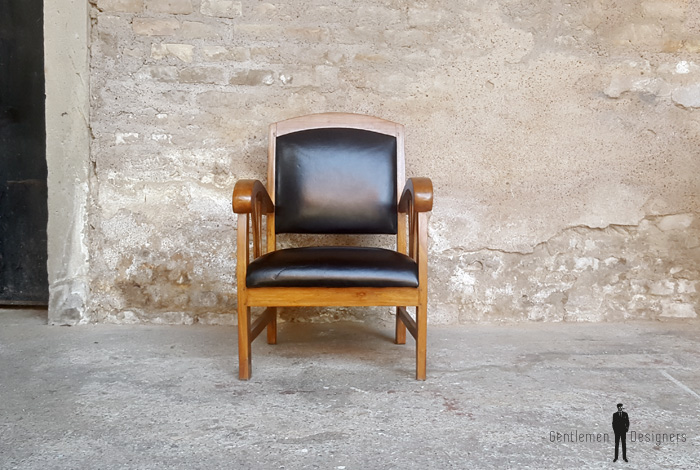 Chaise Classique Tapissée Avec Accoudoirs En Bois Karimoku