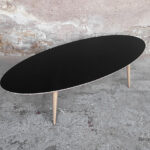 Table_basse_ovale_pied_compas_chene_vintage_sur_mesure_creation_design_annee_50_60_fabriquer_france_made_in_gentlemen_designers_strasbourg_alsace_francais-(4)