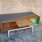 Bureau vintage en teck, recto/verso, dégradé de gris gentlemen designers