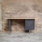 Bureau vintage style industriel, gris anthracite, tiroirs Gentlemen Designers