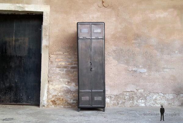 Armoire deux portes, vestiaire, rangement en métal, style indus Gentlemen Designers