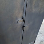Armoire deux portes, vestiaire, rangement en métal, style indus Gentlemen Designers