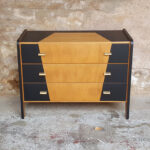 GENTLEMEN DESIGNERS Commode vintage bois 3 tiroirs, graphique noir, design 50