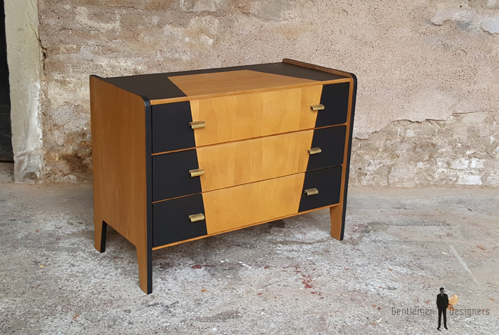 GENTLEMEN DESIGNERS Commode vintage bois 3 tiroirs, graphique noir, design 50