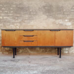 Enfilade vintage scandinave, teck, poignées noires