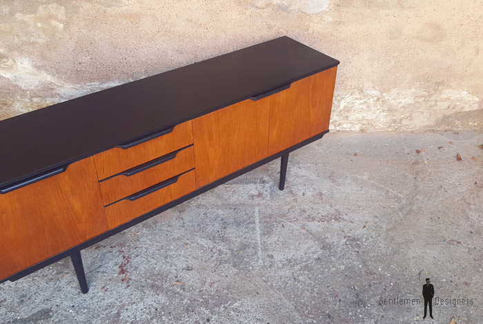 Enfilade vintage scandinave, teck, poignées noires