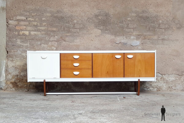 Enfilade, buffet, bar, vintage scandinave, blanc et teck gentlemen designers