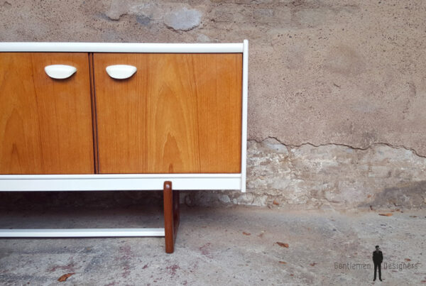 Enfilade, buffet, bar, vintage scandinave, blanc et teck gentlemen designers