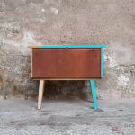 Paire_chevet_vert_frene_vintage_tiroir_gentlemen_designers_strasbourg_alsace_paris_lyon-(1)