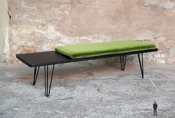 Banc_chene_teinte_ebene_vert_tissu_vintage_sur_mesure_creation_design_annee_50_60_fabriquer_france_made_in_gentlemen_designers_strasbourg_alsace_francais-(7)