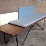 Banc_chene_tissu_bleu_blanc_gris_banquette_mobilier_vintage_sur_mesure_creation_design_annee_50_60_fabriquer_france_made_in_gentlemen_designers_strasbourg_alsace_francais-re (1)