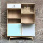 Buffet_secrétaire_bleu_blanc_gris_mobilier_vintage_sur_mesure_creation_design_annee_50_60_fabriquer_france_made_in_gentlemen_designers_strasbourg_alsace_francais_01-(9)