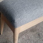 banc_tissu_kvadrat_gris_chene_mobilier_vintage_sur_mesure_creation_design_annee_50_60_fabriquer_france_made_in_gentlemen_designers_strasbourg_alsace_francais-(3)