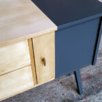 meuble-bas-vintage-tv-gris-graphiques-2-portes-2-tiroirs