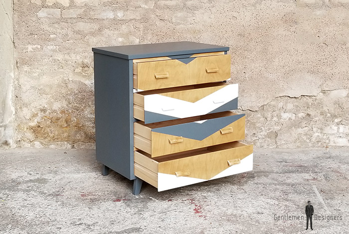 commode_4_tiroirs_graphique_motif_gris_blanc_sur_mesure_vintage_unique_original_gentlemen_designers_strasbourg_paris_alsace_handschuheim_bas-rhin_france-(7)