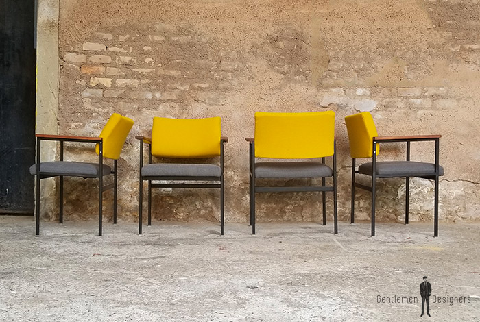 lot_chaises_tissu-gris_jaune_teck_pieds_metal_sur_mesure_vintage_unique_original_gentlemen_designers_strasbourg_paris_alsace_handschuheim_bas-rhin_france-(1)